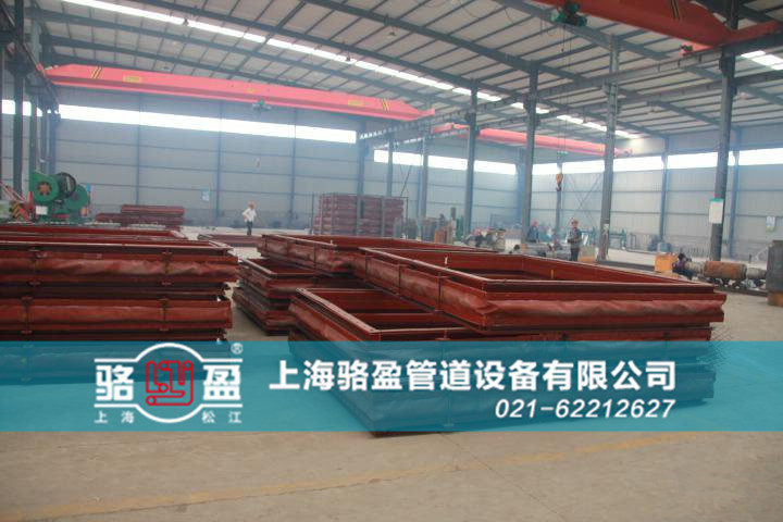 香港機(jī)場赤鱲角<a href=http://m.yijuhouse.com target=_blank class=infotextkey>非金屬補(bǔ)償器</a>生產(chǎn)廠家